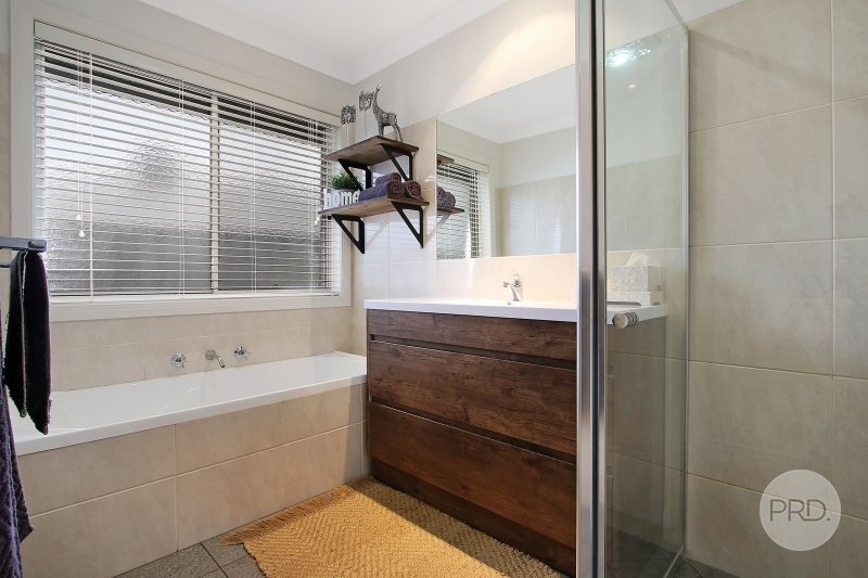 30 Waldner Court LAVINGTON 13