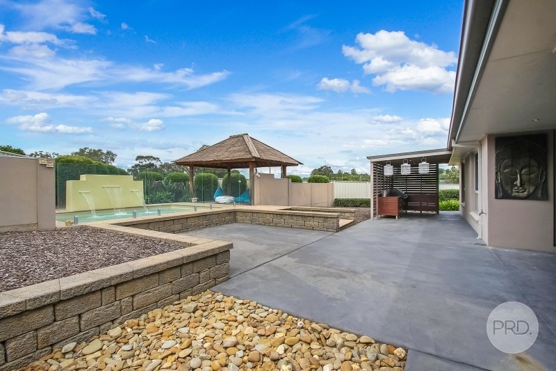 30 Waldner Court LAVINGTON 16