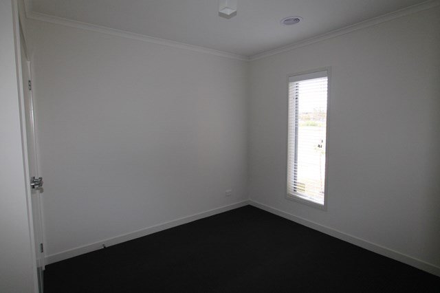 30 Warburton Drive Lucas 7