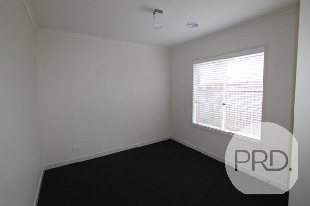 30 Warburton Drive LUCAS 9