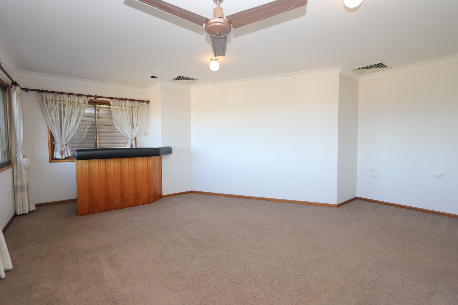30 Wardoo Street ASHMORE 8