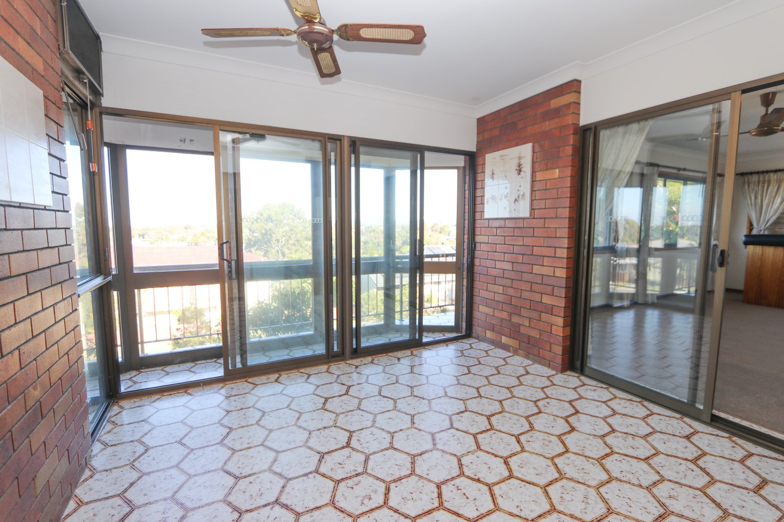 30 Wardoo Street ASHMORE 10