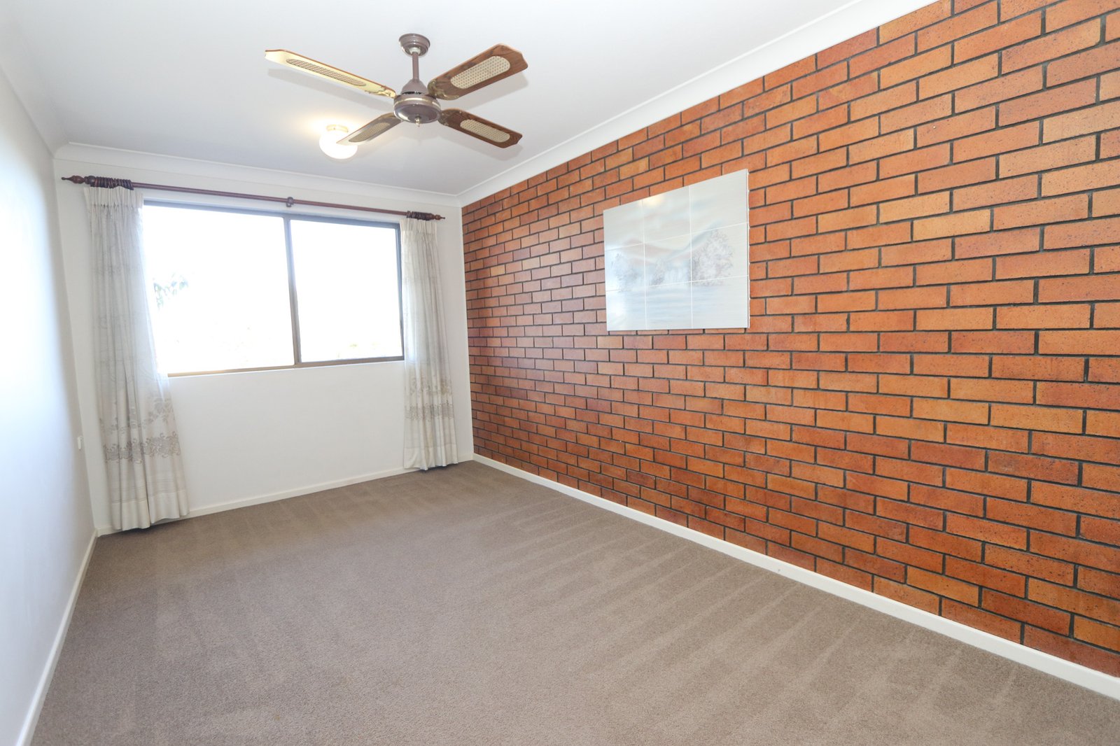 30 Wardoo Street ASHMORE 16