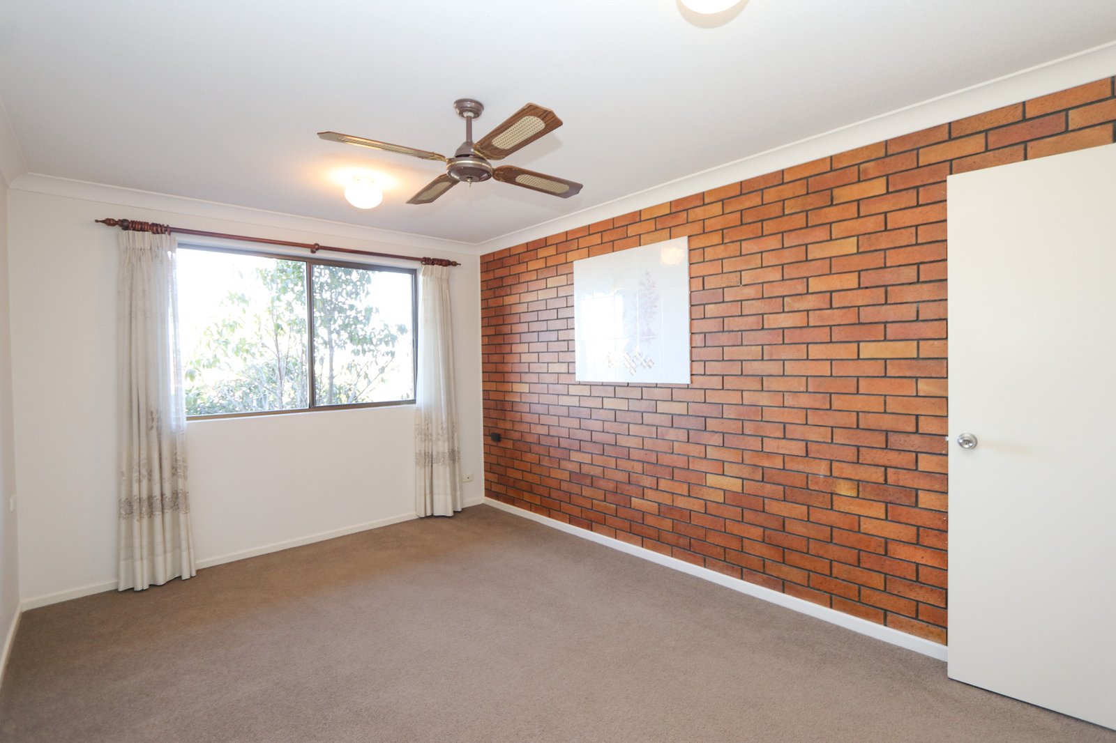 30 Wardoo Street ASHMORE 18