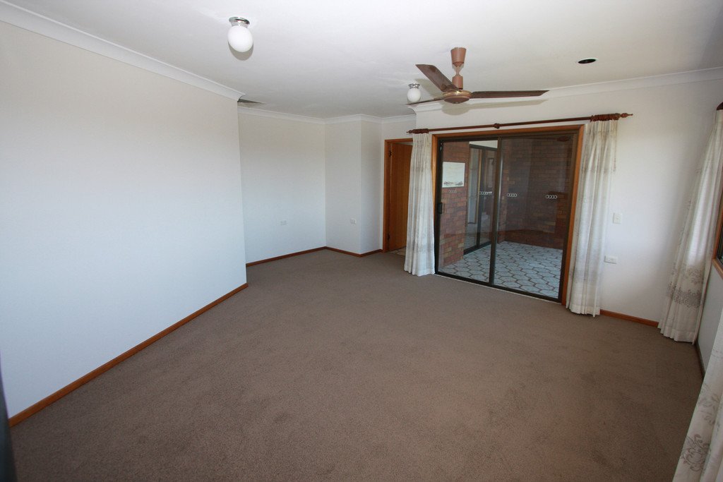 30 Wardoo Street ASHMORE 5