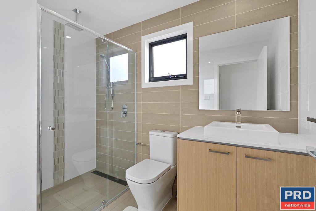 30 Watervale Avenue CATHERINE FIELD 5