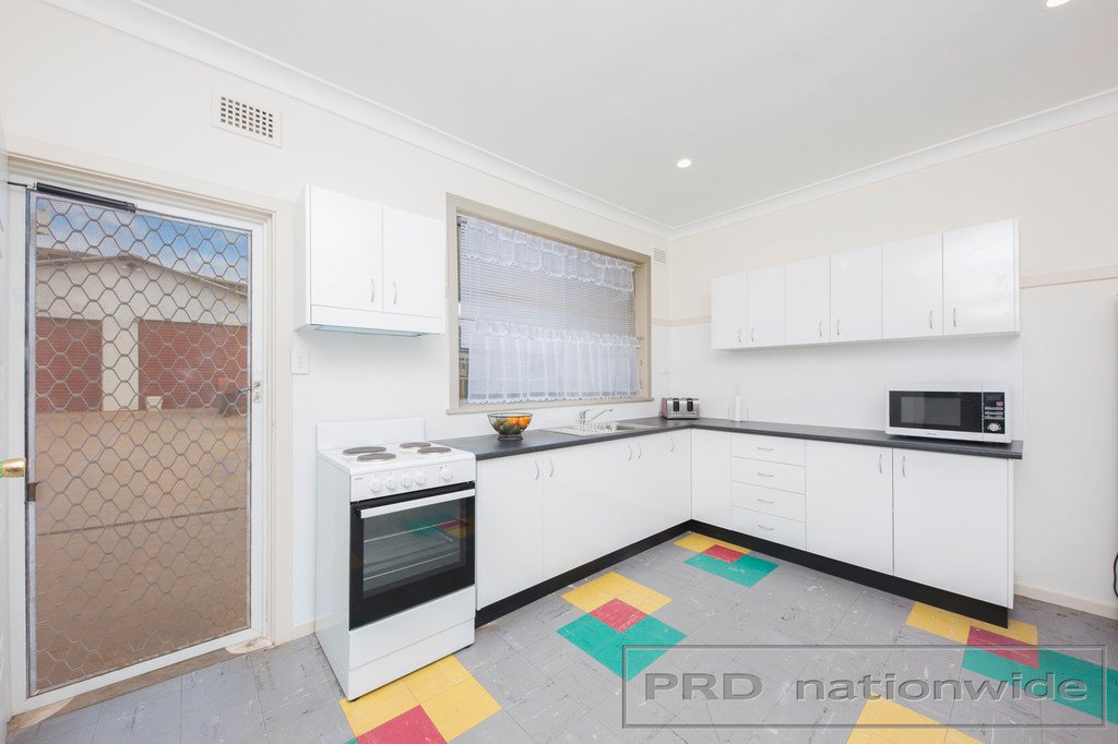 30 Weblands Street RUTHERFORD 2