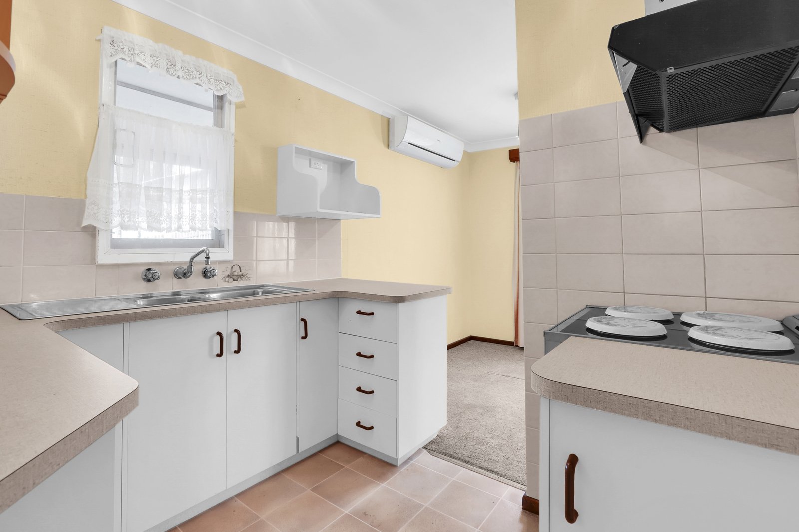30 Weemala Crescent KOONAWARRA 2