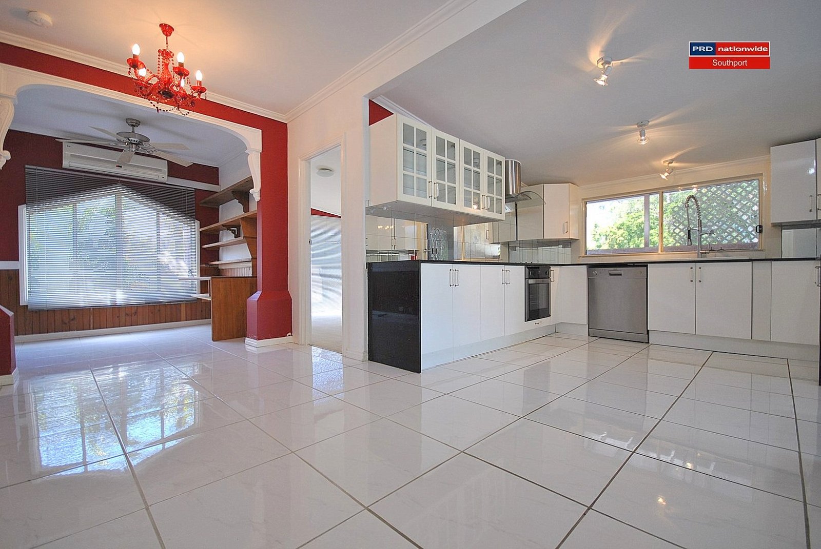 30 West King Street SOUTHPORT 8