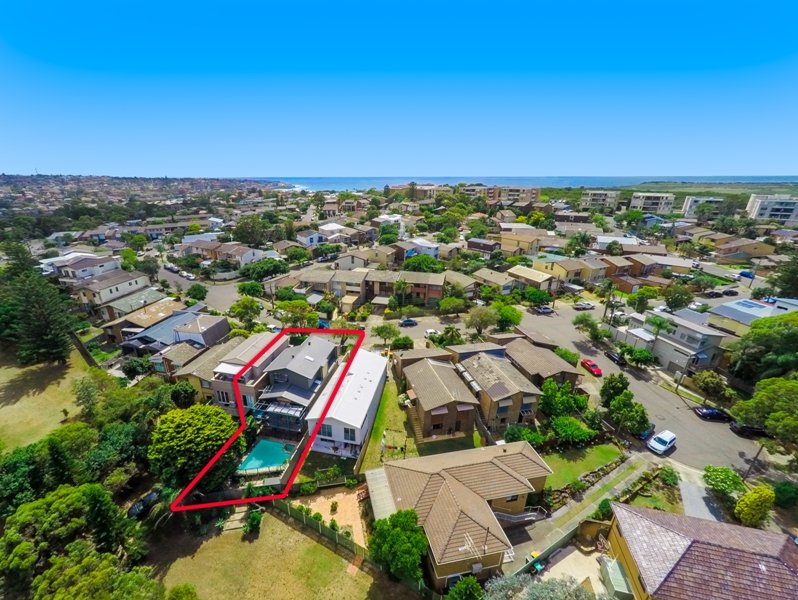 30 White Avenue MAROUBRA 19