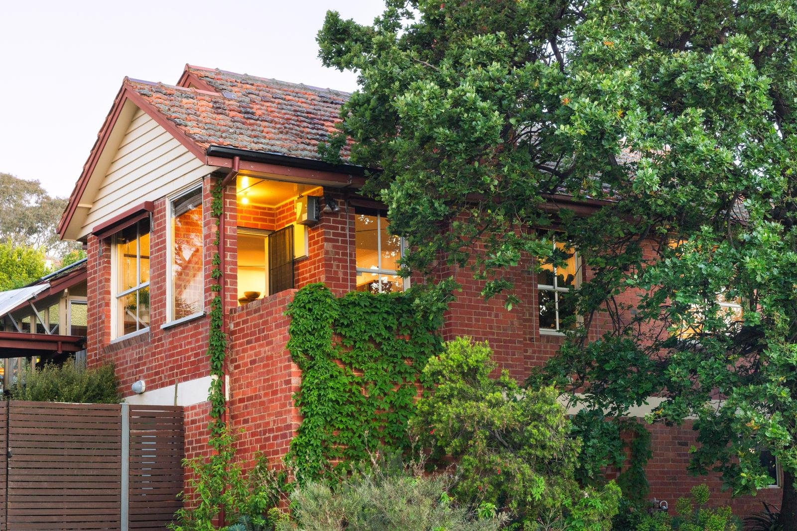 30 Whitton Parade, Coburg North VIC 3058