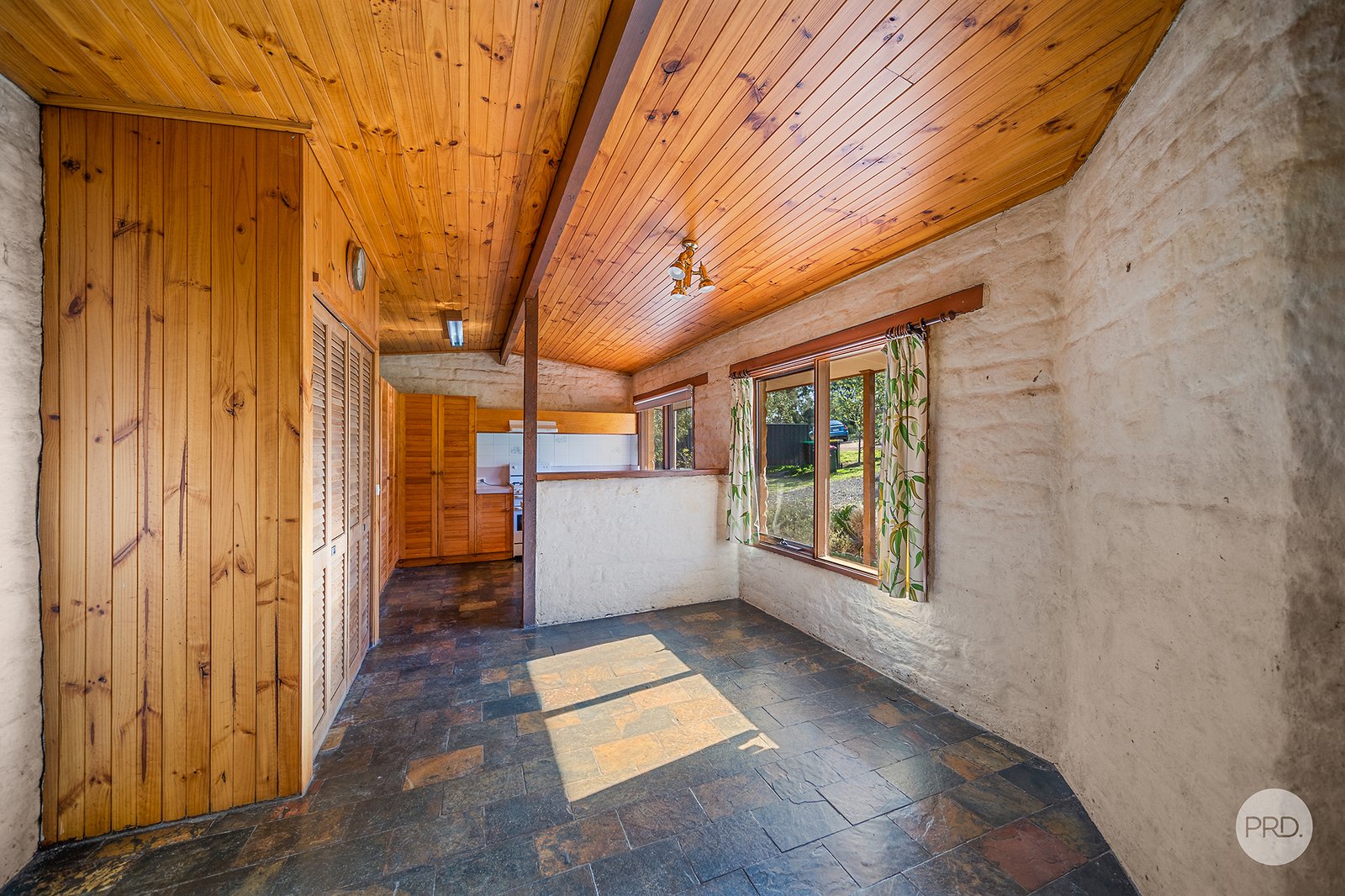 30 Wirth Street FLORA HILL 3