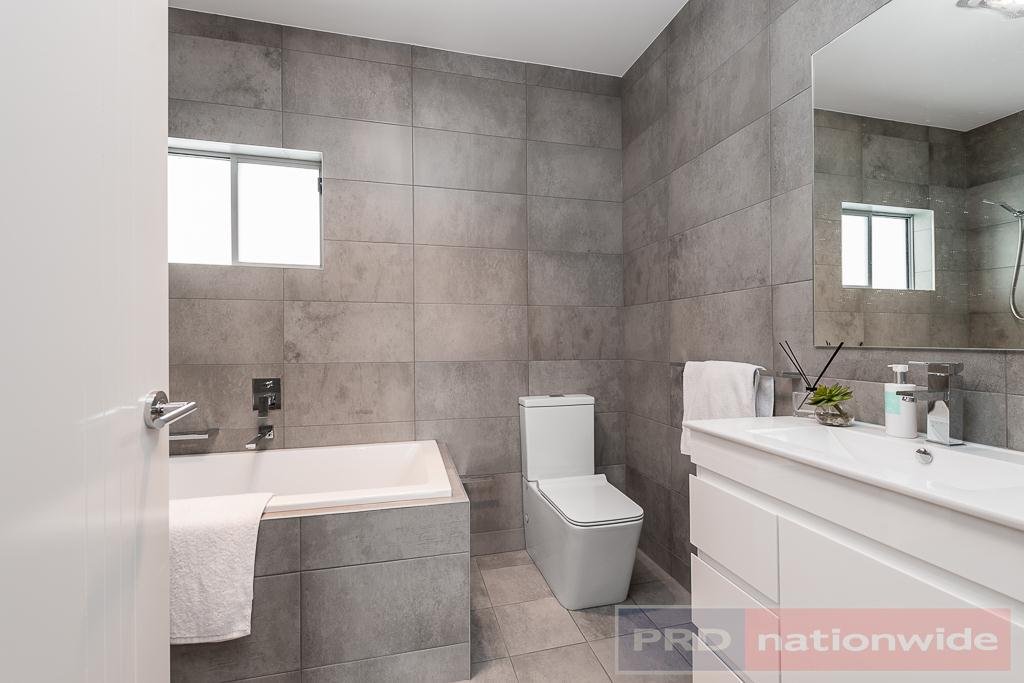 30 Woodburn Avenue PANANIA 5