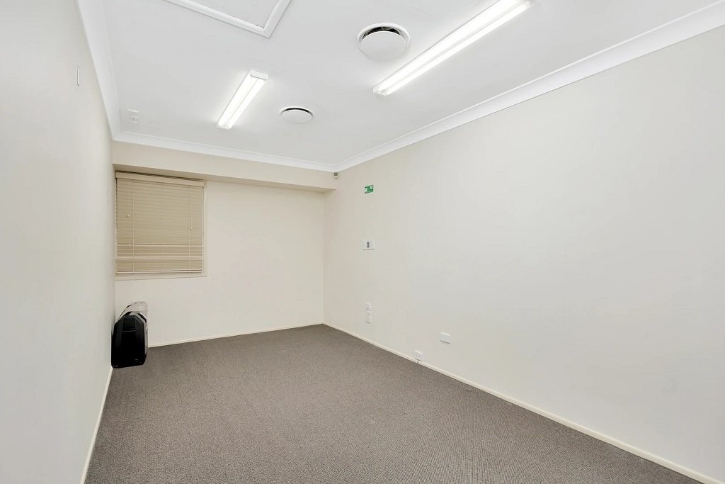30 Yacht Street SOUTHPORT 10