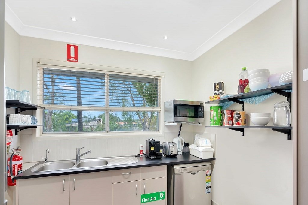 30 Yacht Street SOUTHPORT 12