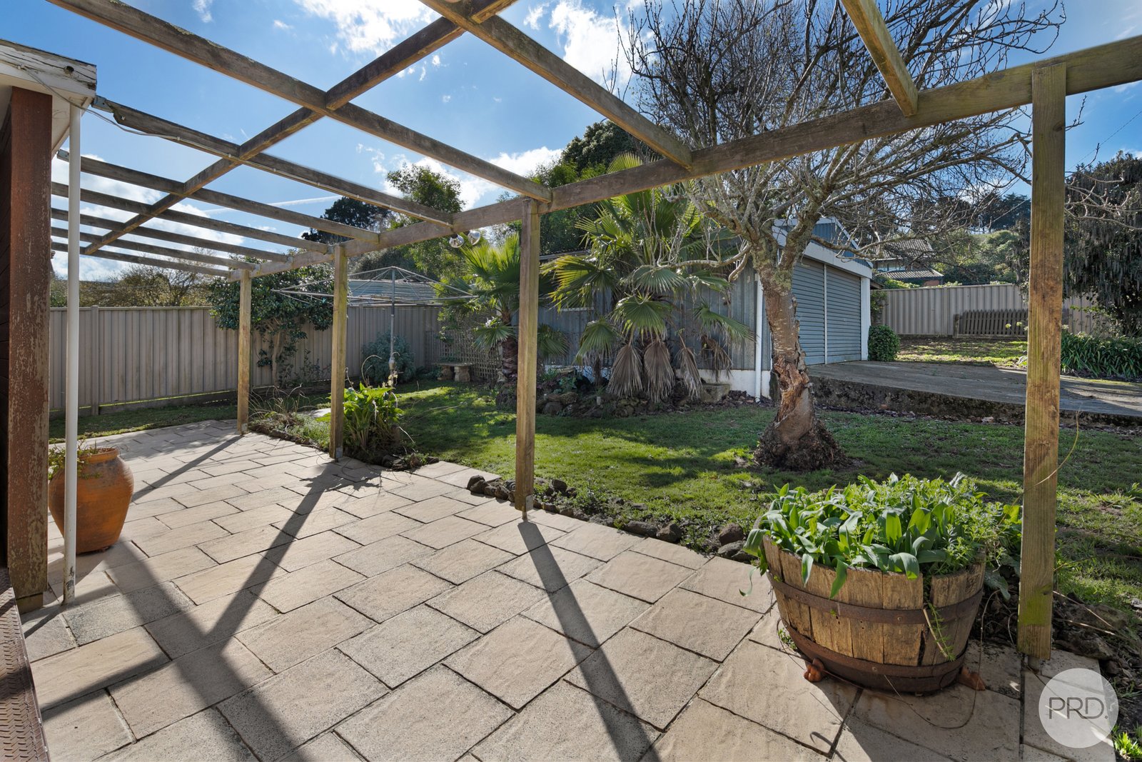 300 High Street LEARMONTH 14