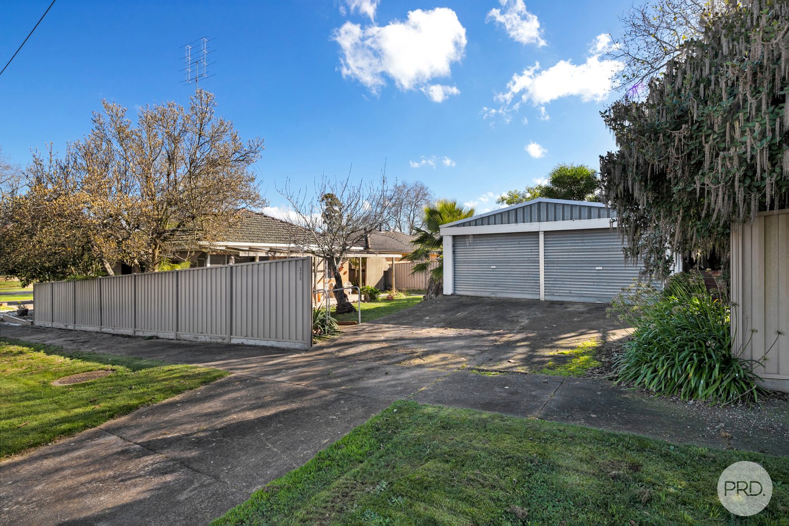 300 High Street LEARMONTH 15