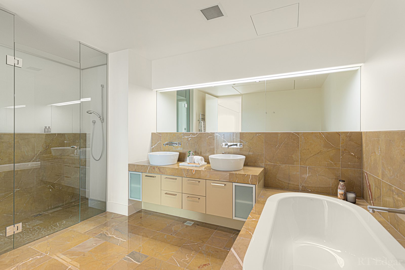 Real Estate and Property in 3003/368 St Kilda Road, Melbourne, VIC