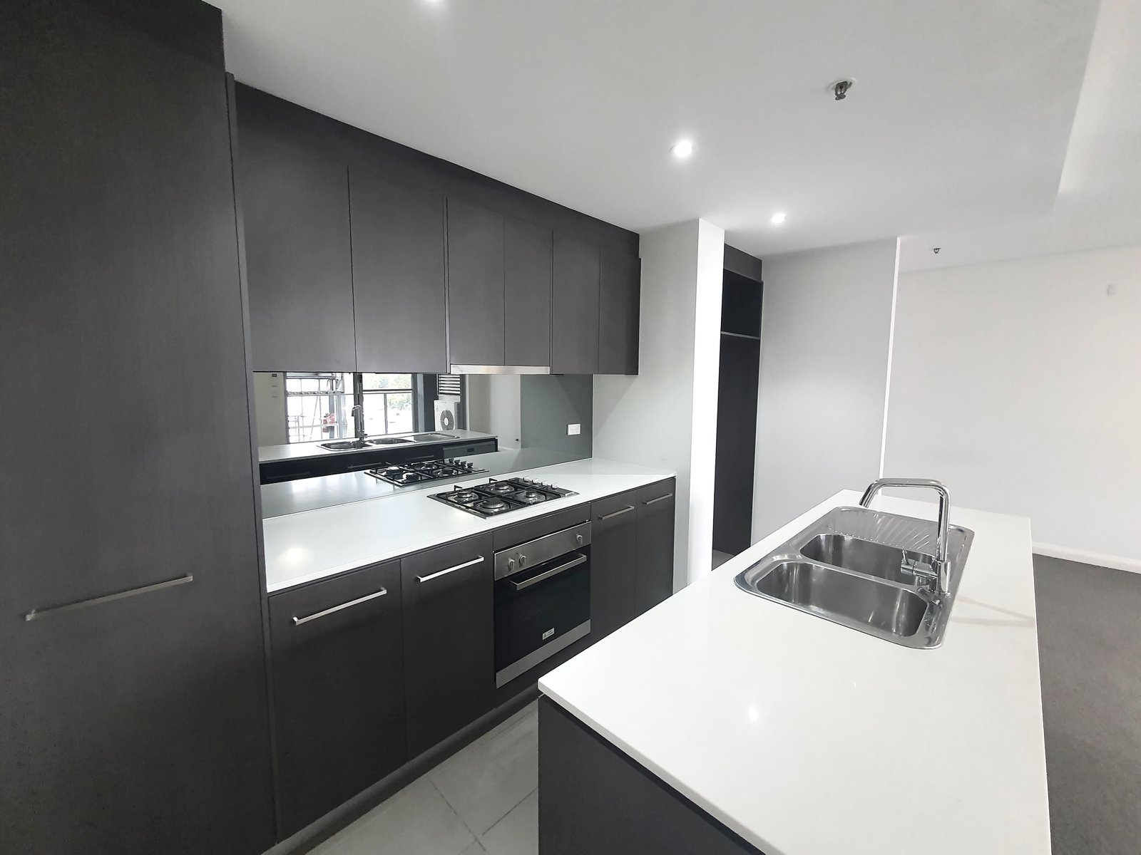 30/1-3 Bigge Street WARWICK FARM 4