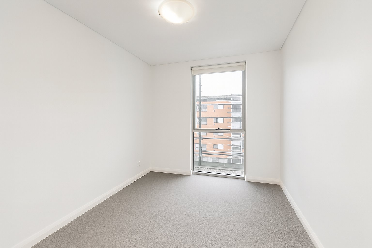 30/1-3 Bigge Street WARWICK FARM 5