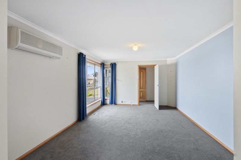 Gallery: 301 Elsworth West Street