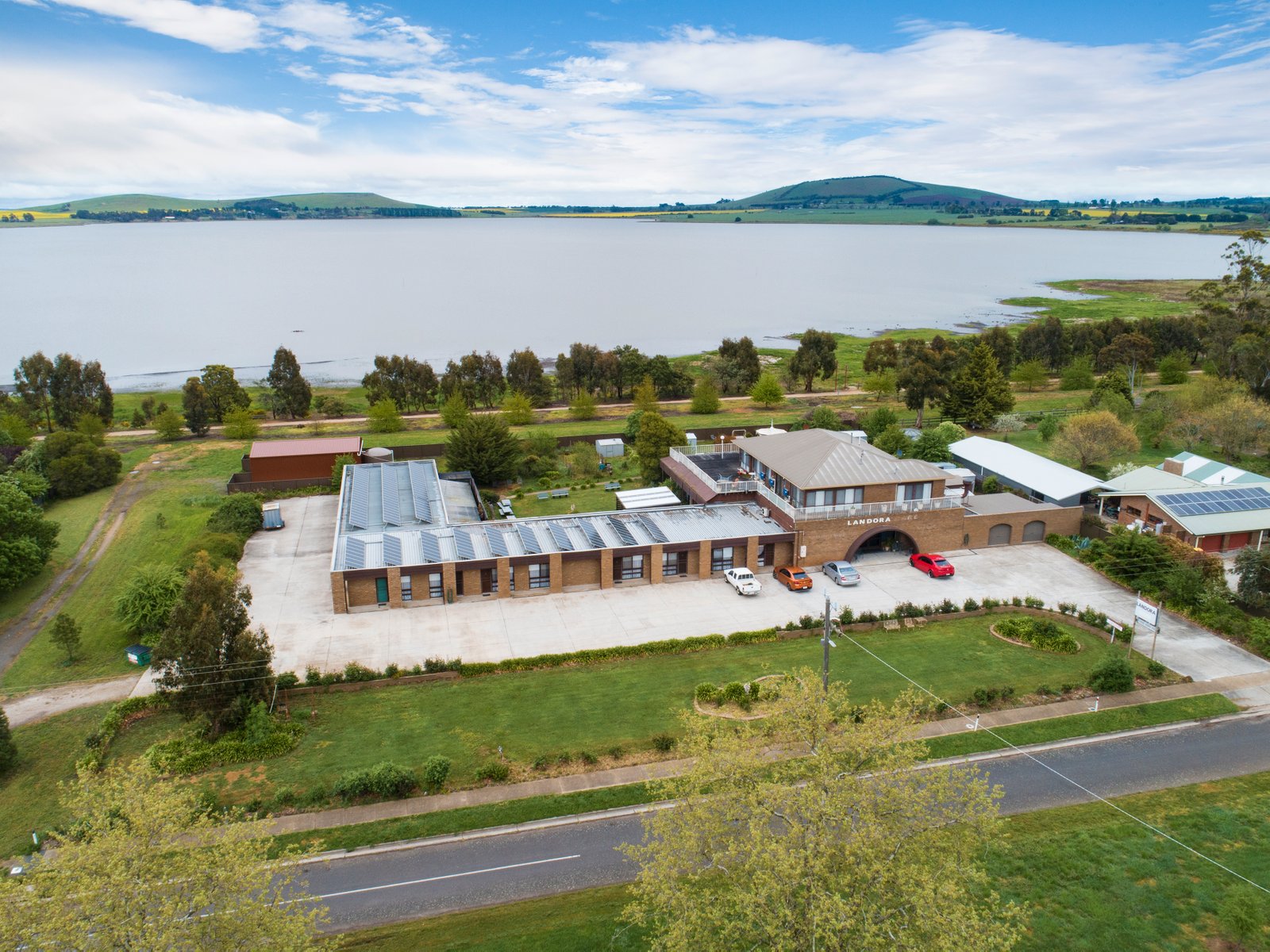 301 High Street LEARMONTH 2