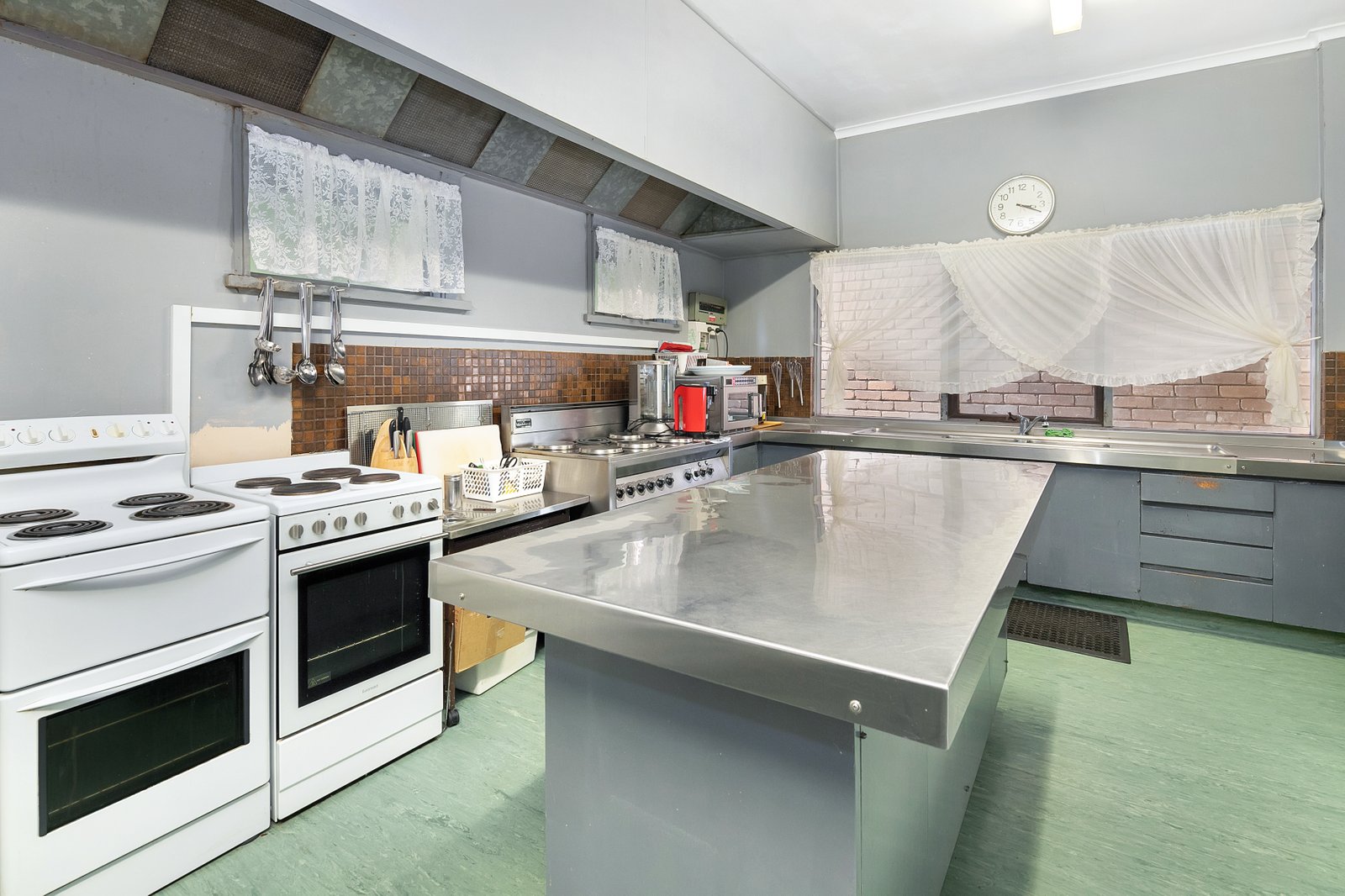 301 High Street LEARMONTH 12