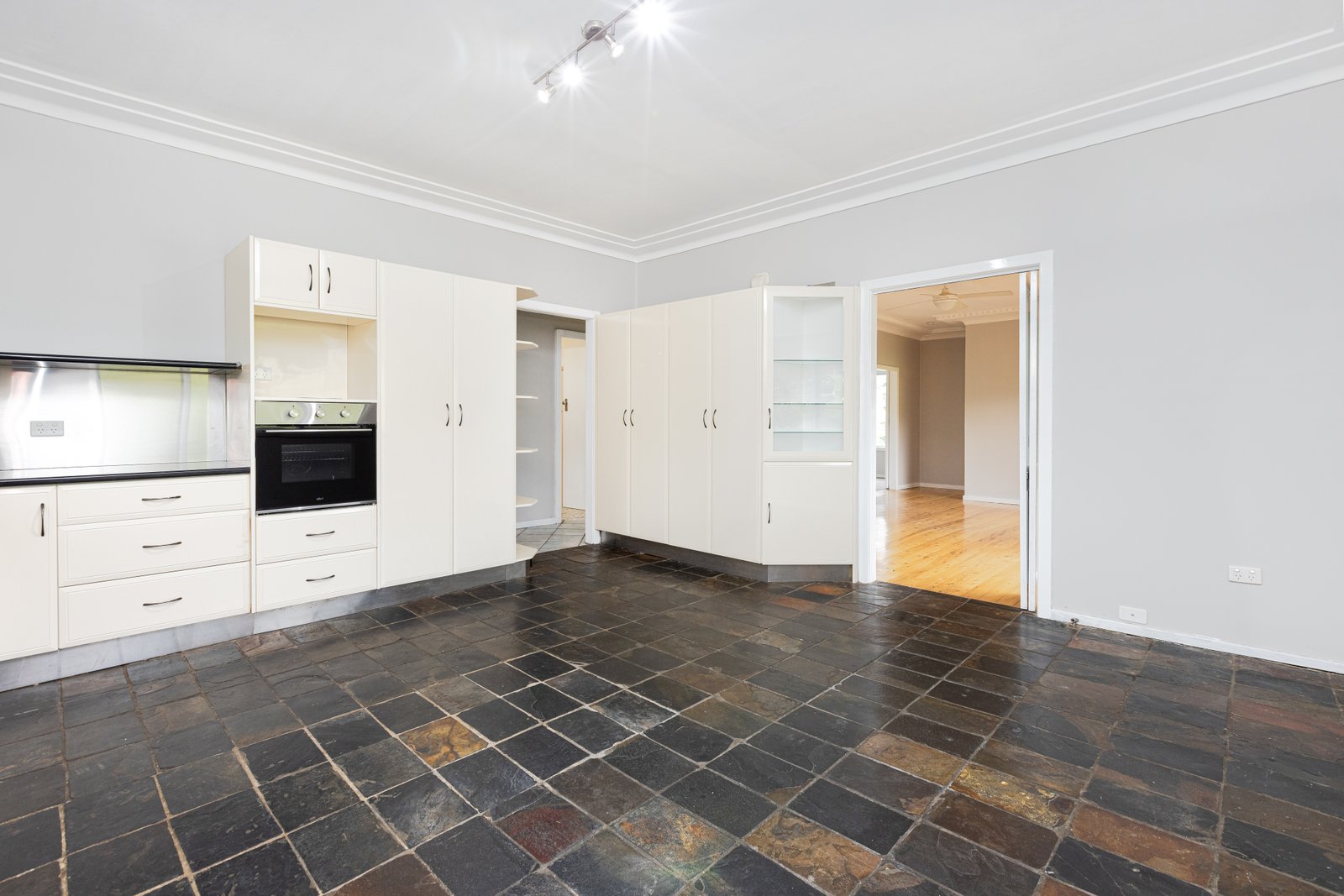 301 Hinton Road HINTON 11
