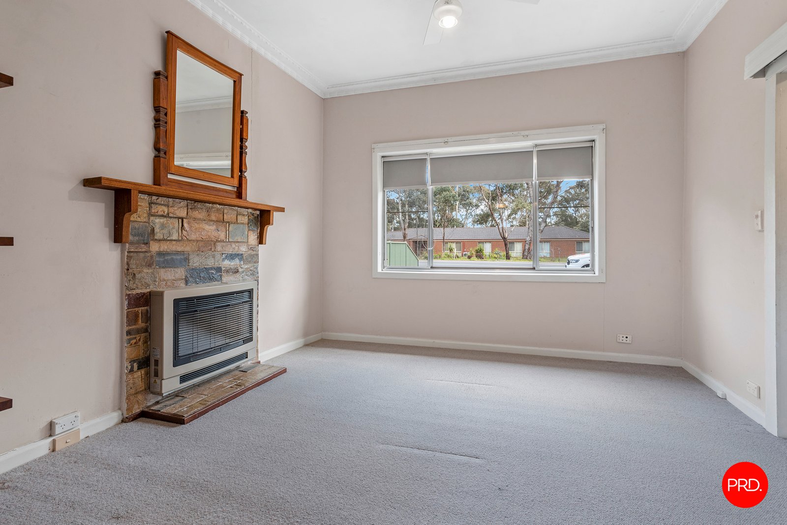 301 Howard Street JACKASS FLAT 14