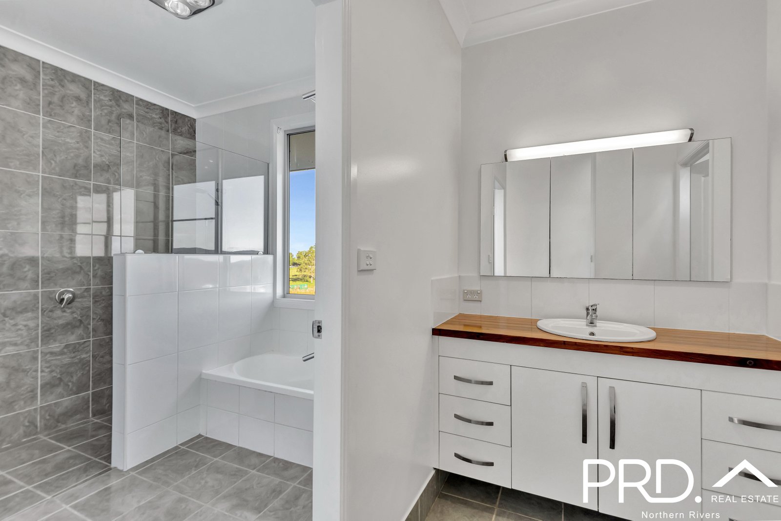 301 Upper Stratheden Road STRATHEDEN 18