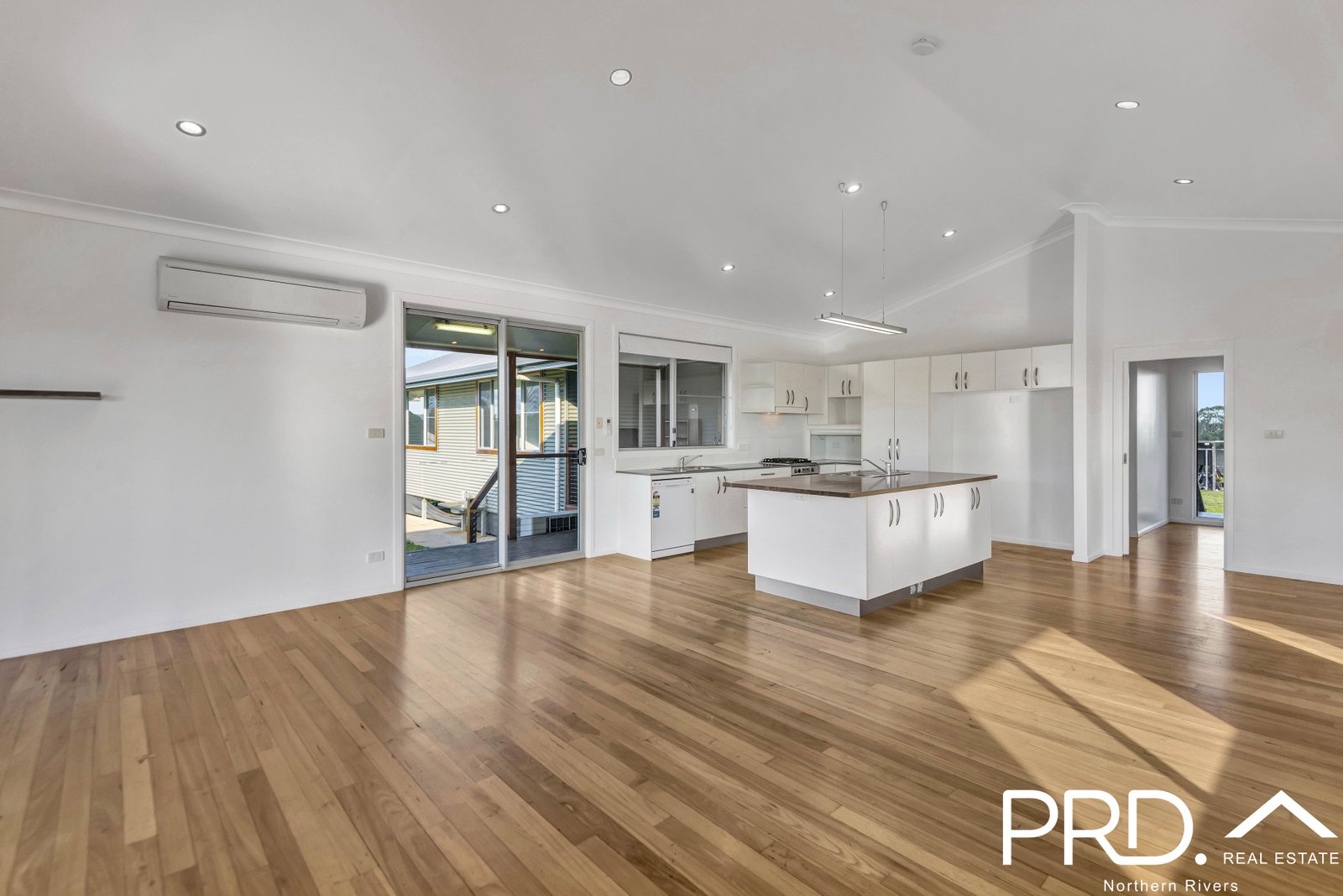 301 Upper Stratheden Road STRATHEDEN 12