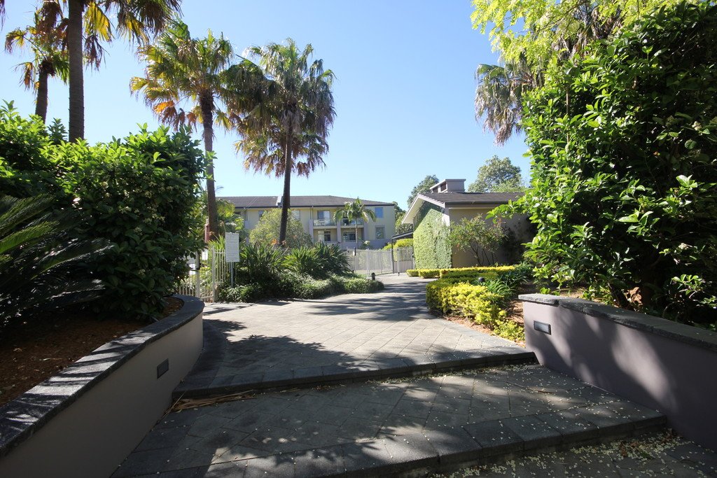 30/100 William Street FIVE DOCK 9