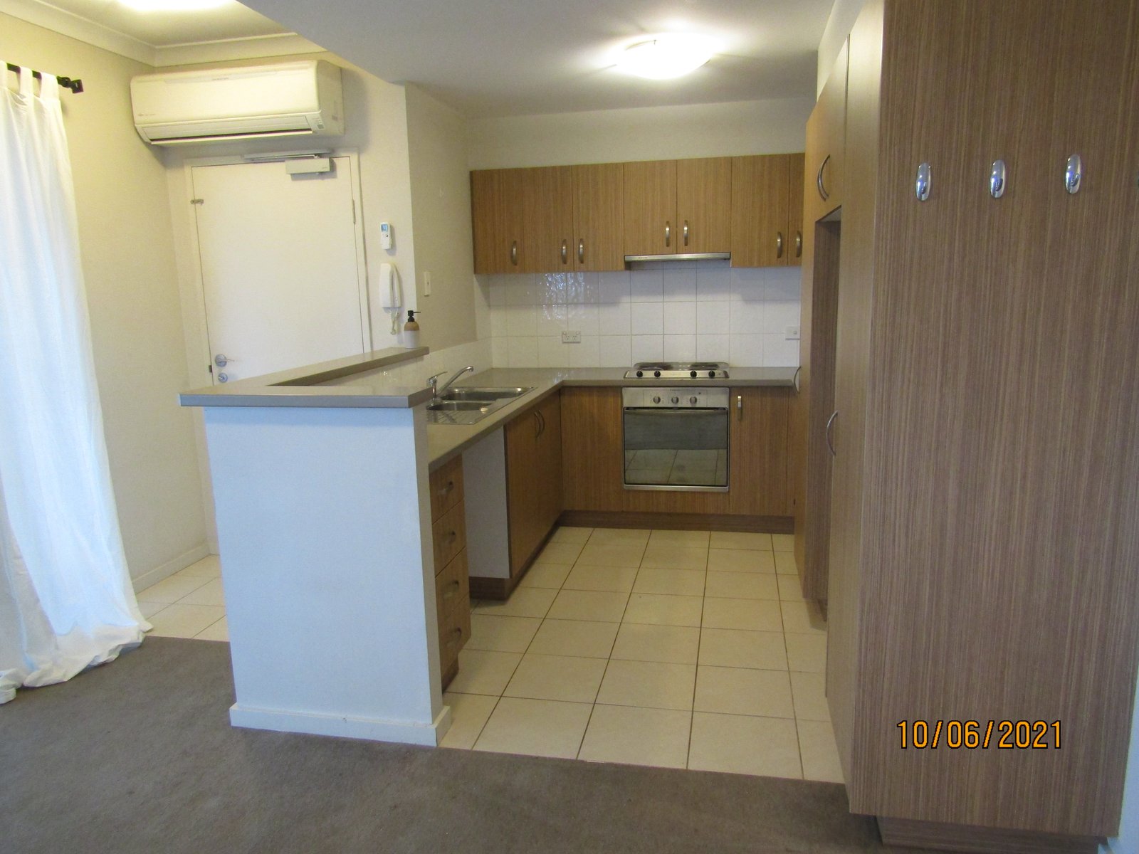 30/105 Wentworth Parade SUCCESS 4