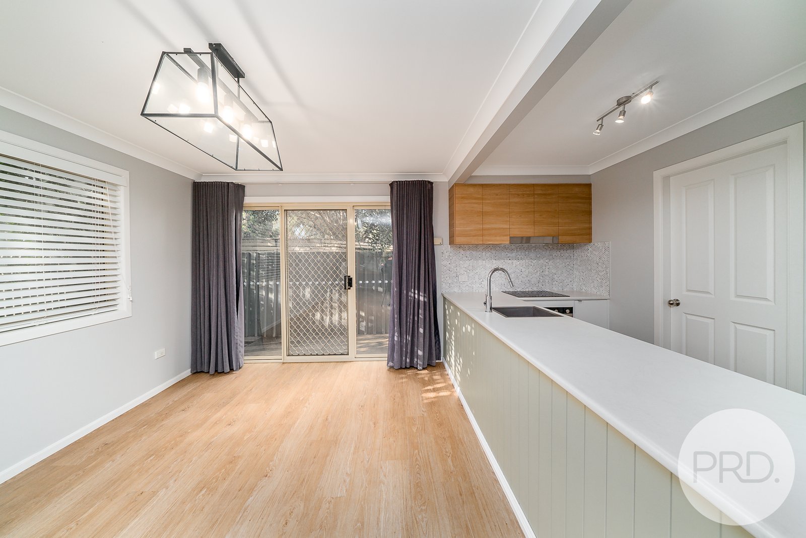 30/11-13 Crampton Street WAGGA WAGGA 3