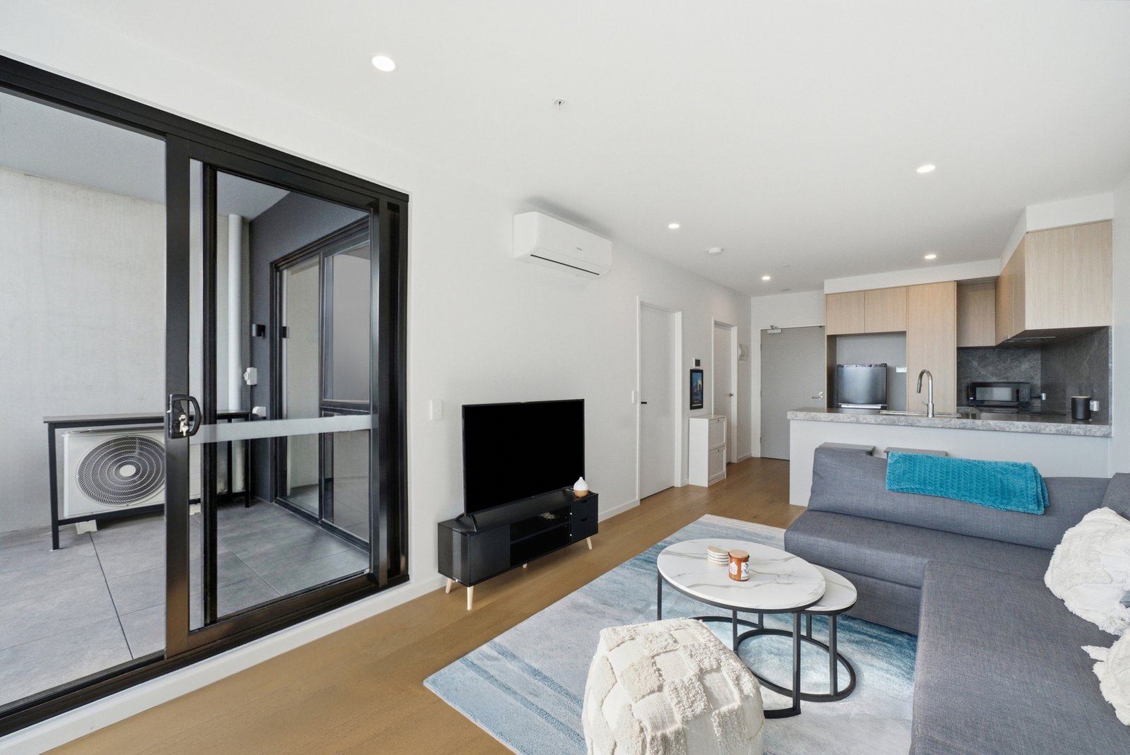 Gallery: 301/1 Aberdeen Road