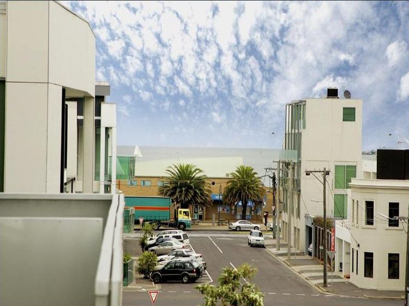 Gallery: 301/1 Danks Street