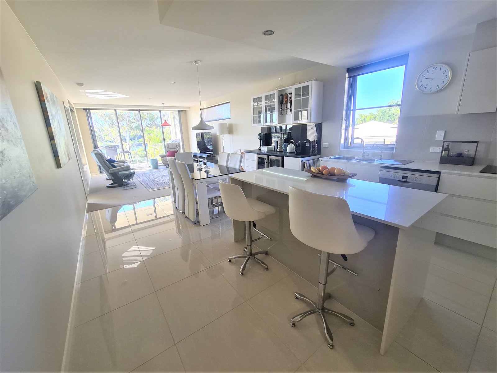 301/10 WYNDHAM Avenue BOYNE ISLAND 7