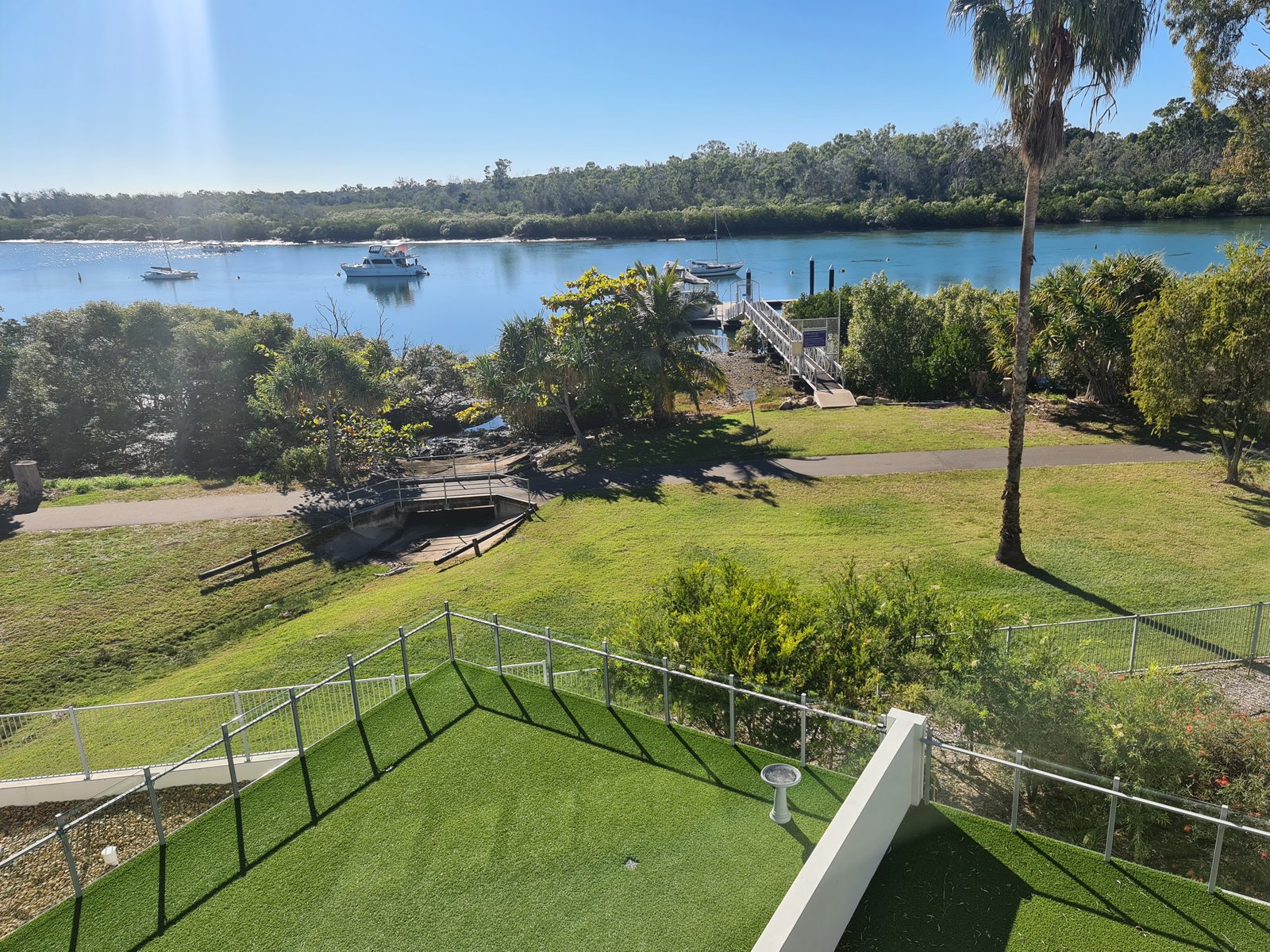 301/10 WYNDHAM Avenue BOYNE ISLAND 23