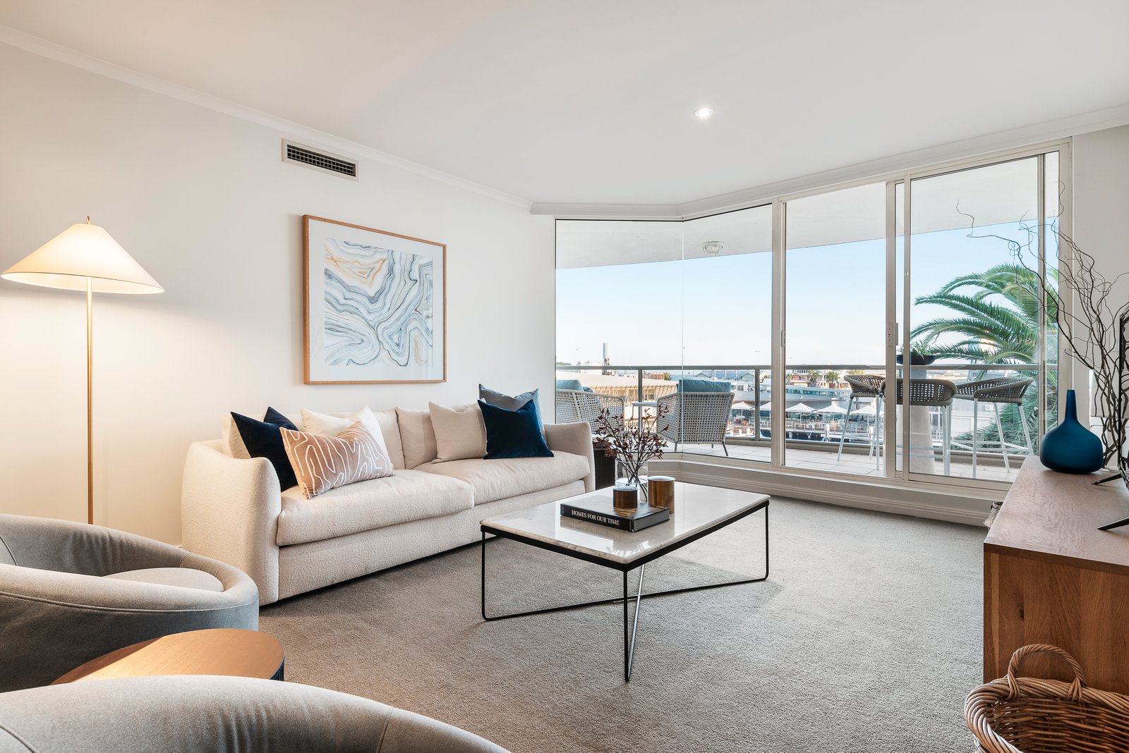 301/107 Beach Street, Port Melbourne, 3207