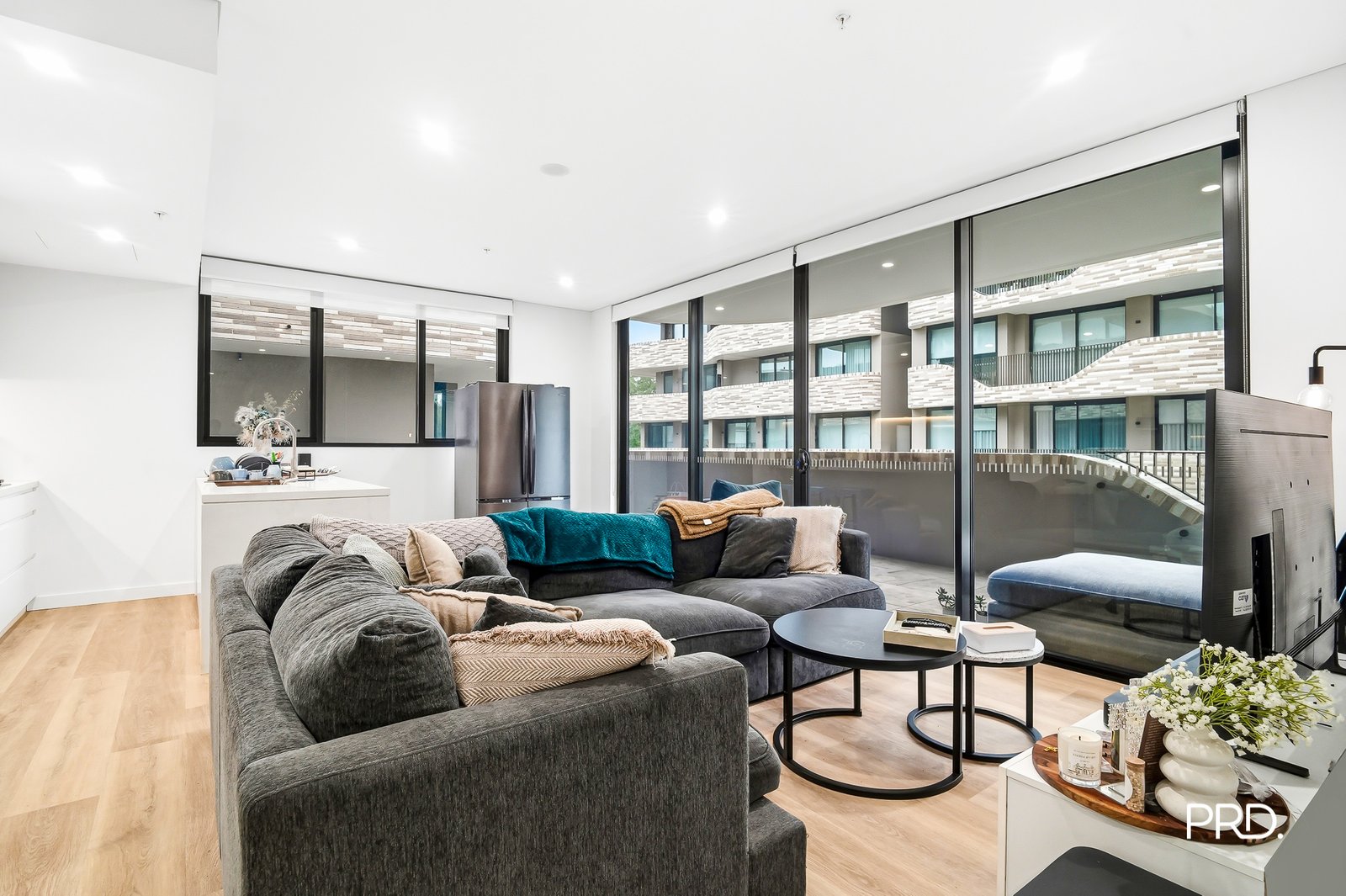 301/10b John Tipping Grove Penrith 4