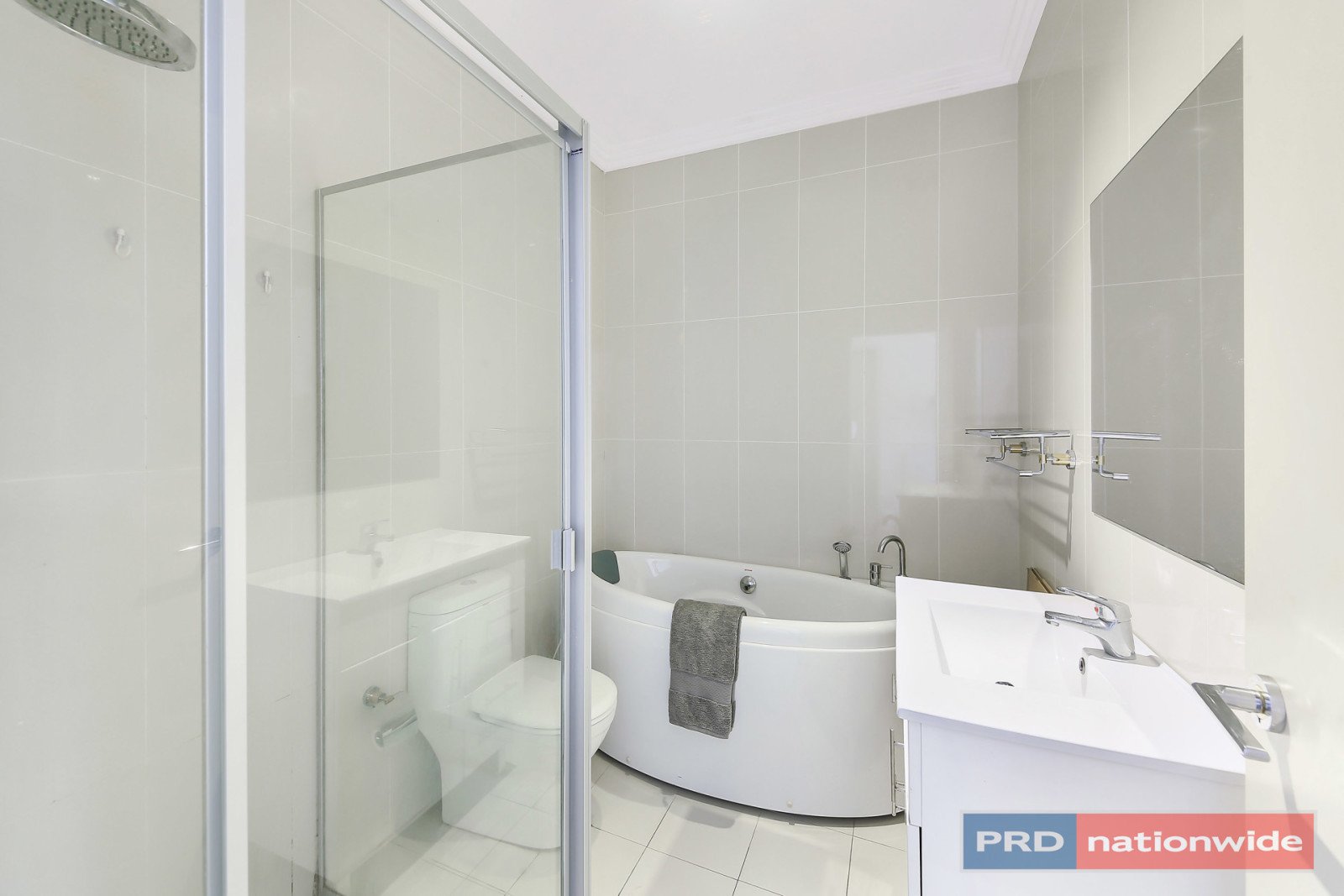 301/145 Woniora Rd  SOUTH HURSTVILLE 6