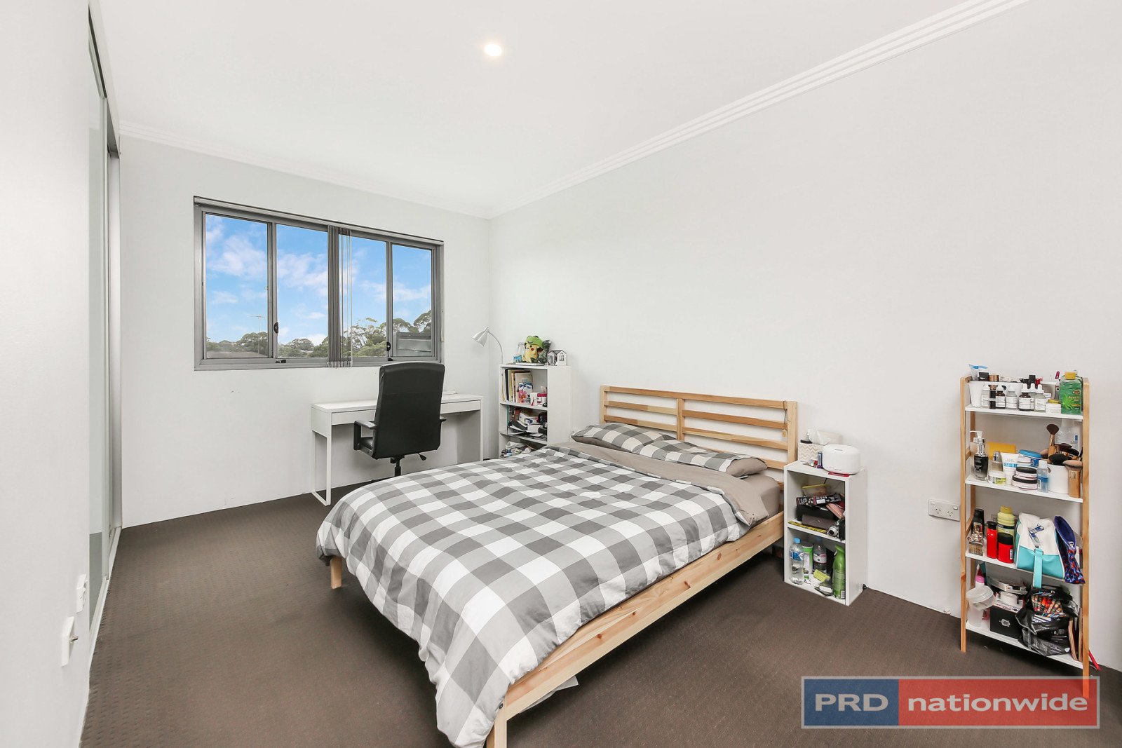 301/145 Woniora Road SOUTH HURSTVILLE 4