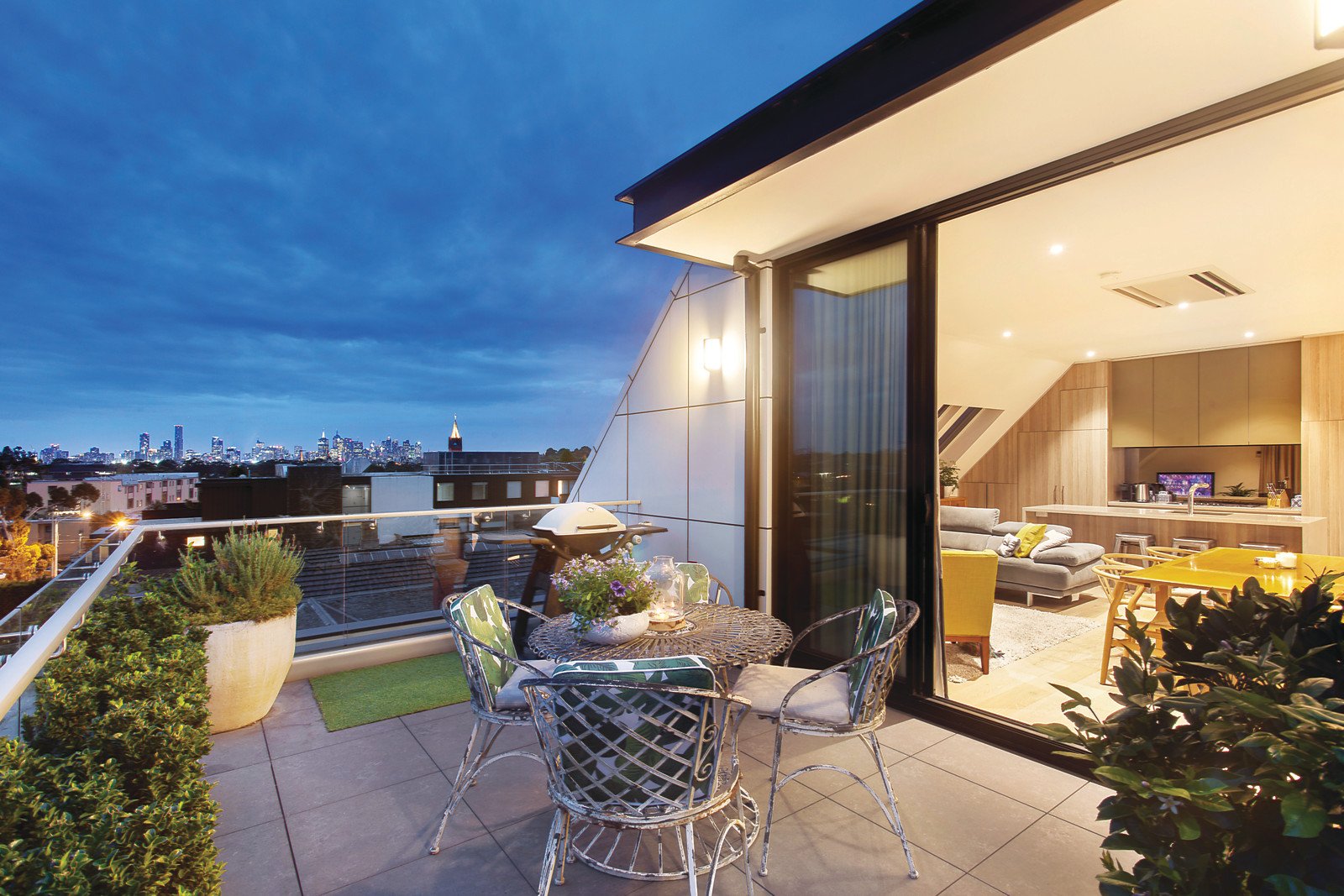 301/17 Riversdale Road, Hawthorn, VIC