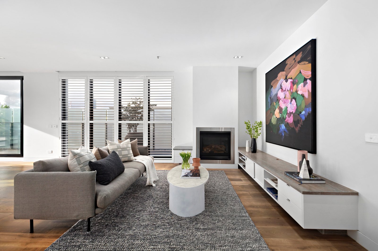 301/2 Cromwell Road, South Yarra, 3141