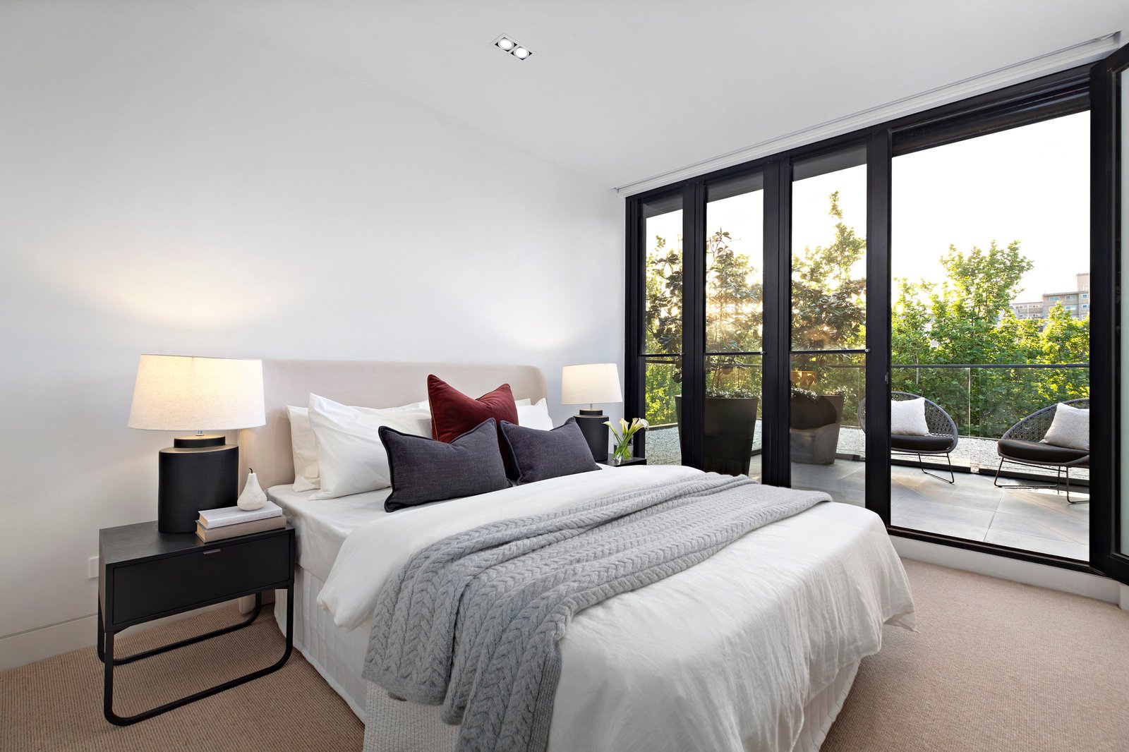 301/2 Cromwell Road, South Yarra, 3141