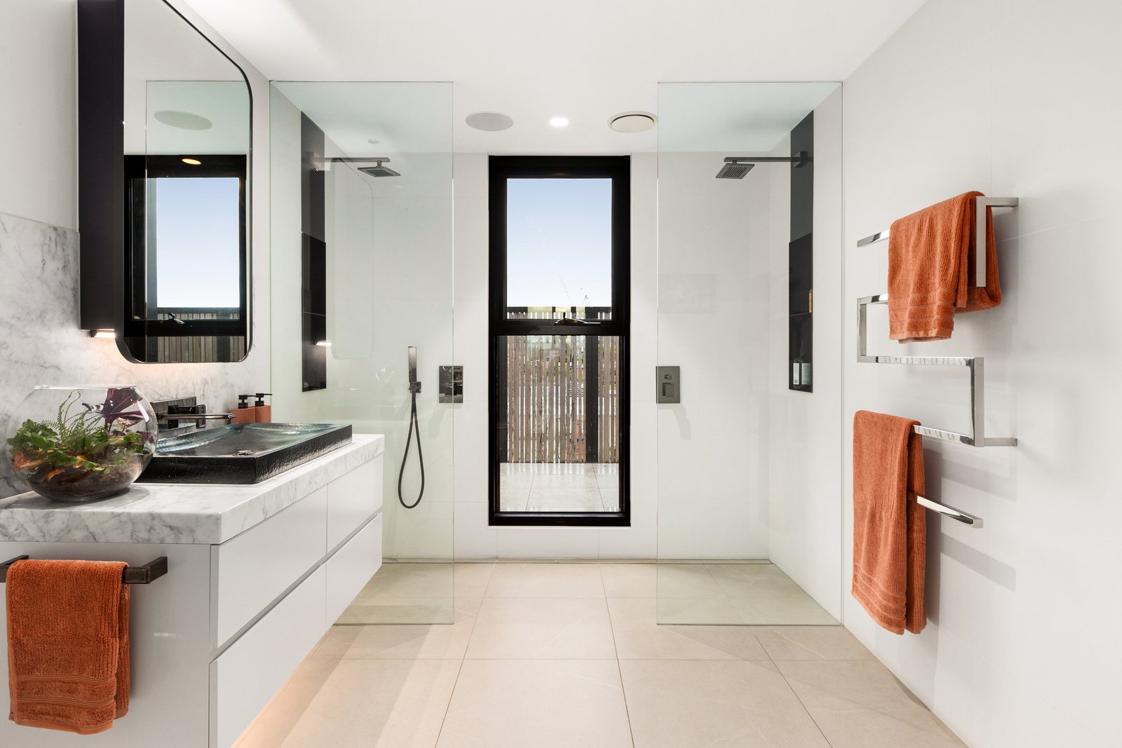 301/21 Riversdale Road, Hawthorn, 3122