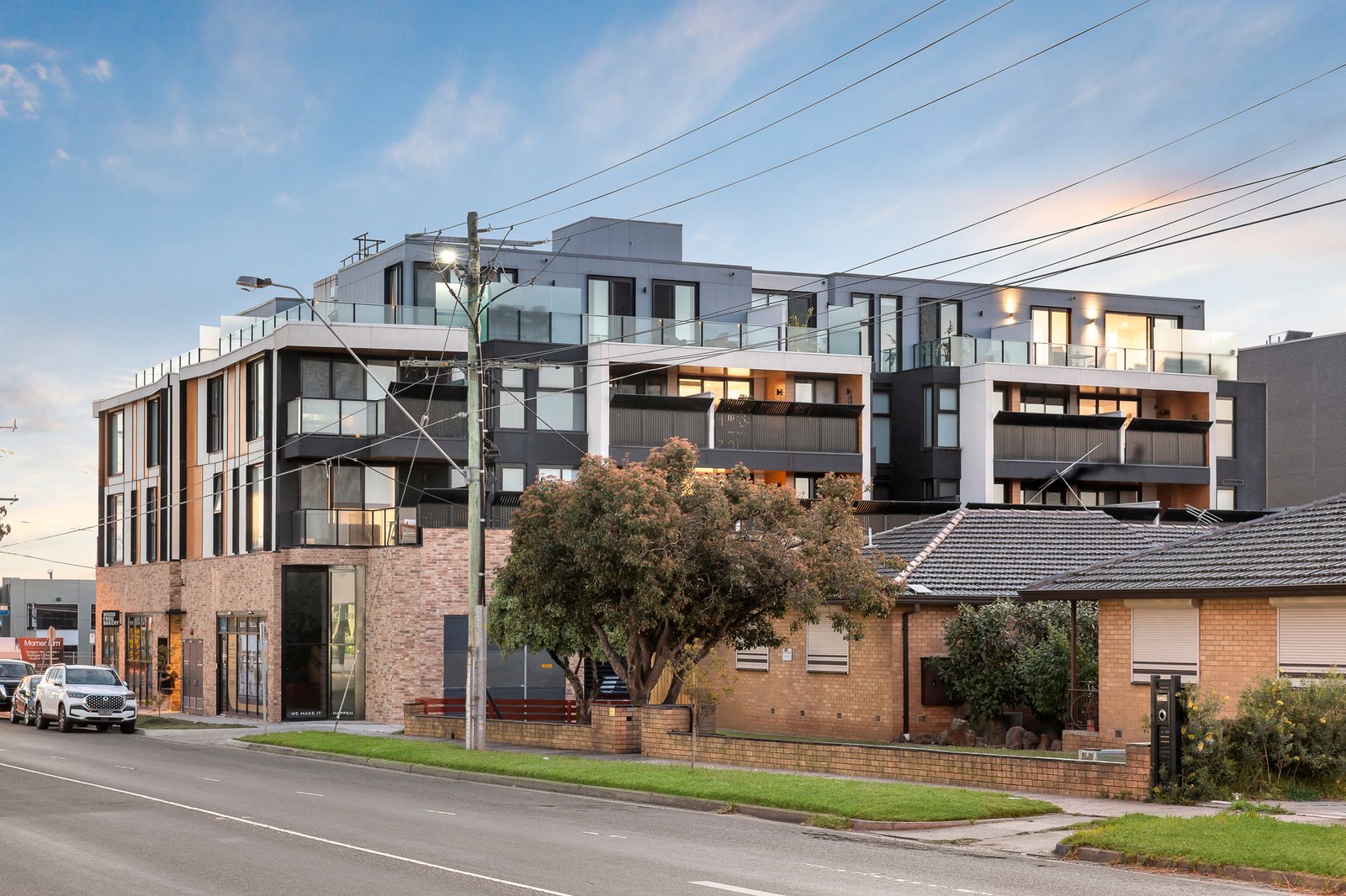 Gallery: 301/215 Chesterville Road