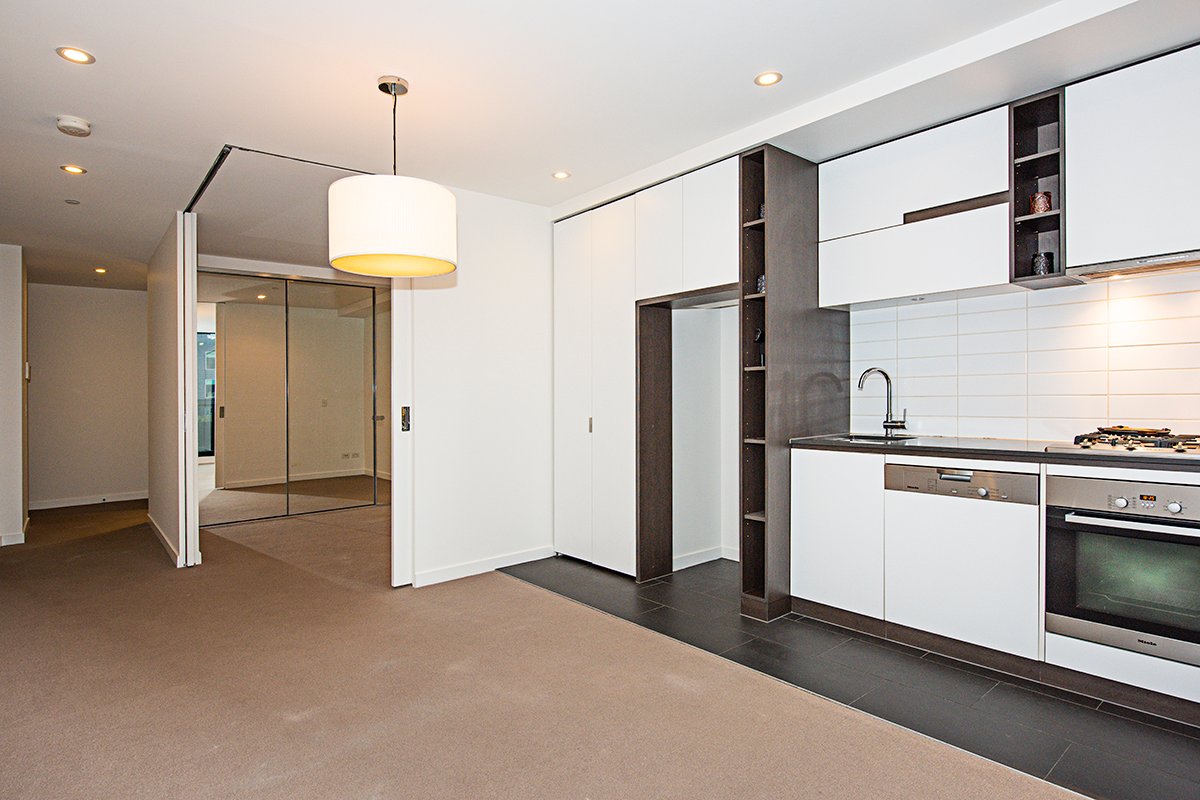 Gallery: 301/227 Toorak Road