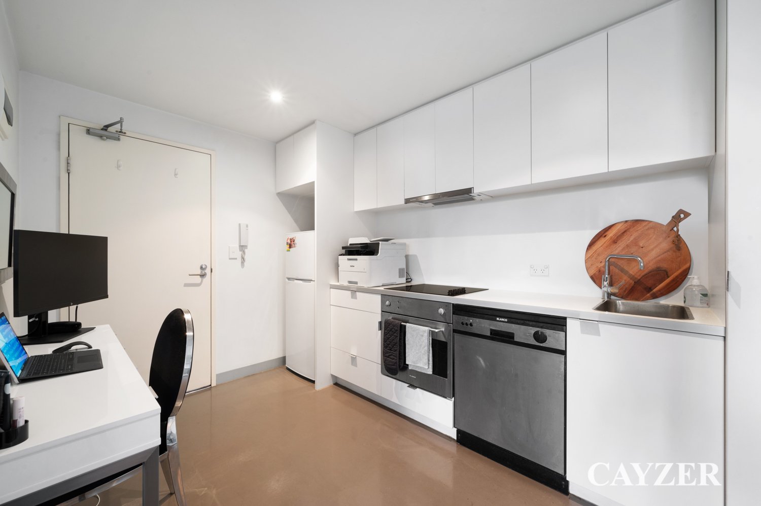 Gallery: 301/25 Pickles Street