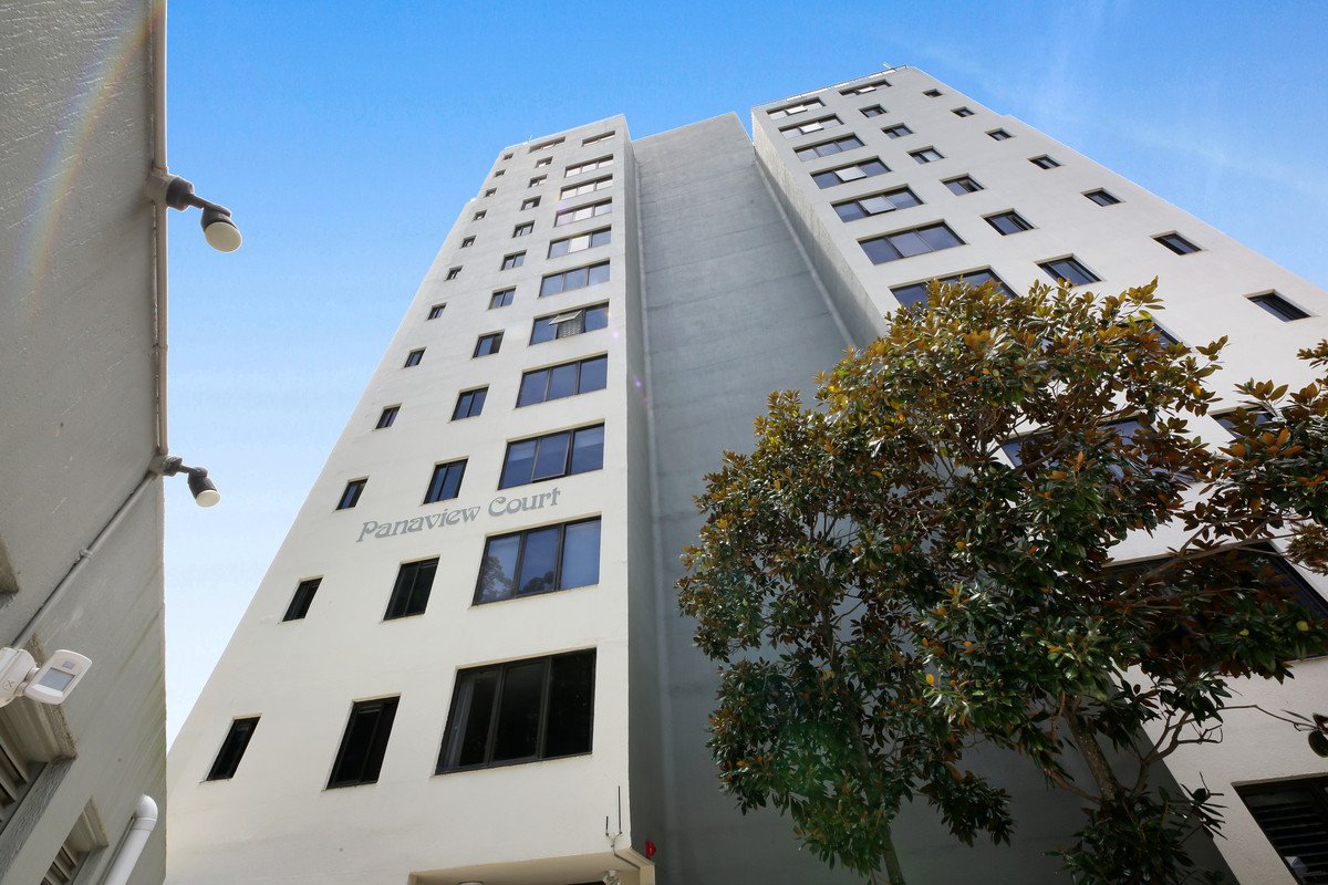 301/29 Hill Avenue Burleigh Heads 19
